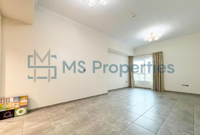 966417 - Property Image 3