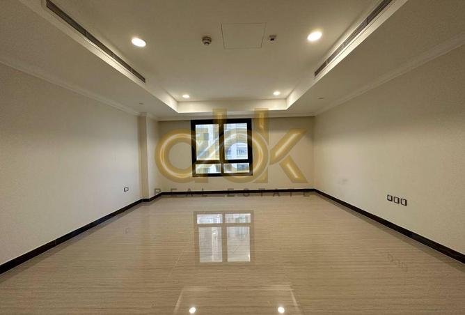 967864 - Property Image 3