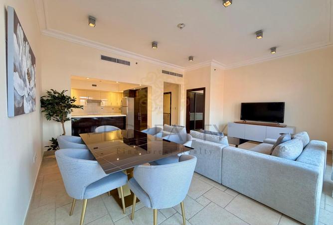 983704 - Property Image 3