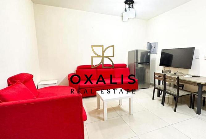 929841 - Property Image 2