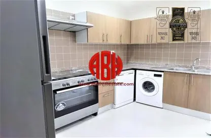 Villa - 3 Bedrooms - 4 Bathrooms for rent in Al Kharaitiyat - Al Kharaitiyat - Al Kharaitiyat - Umm Salal Mohammed