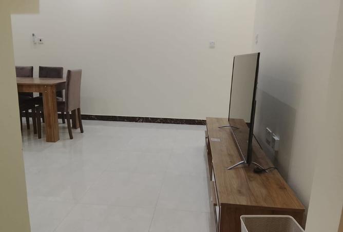 973511 - Property Image 2