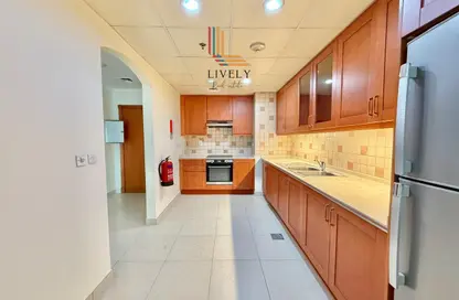 Apartment - 1 Bedroom - 2 Bathrooms for rent in East Porto Drive - Porto Arabia - The Pearl Island - Doha