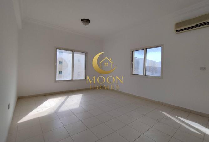 939416 - Property Image 3