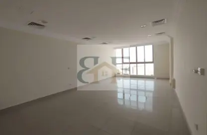 Apartment - 2 Bedrooms - 2 Bathrooms for rent in Al Sadd Road - Al Sadd - Doha