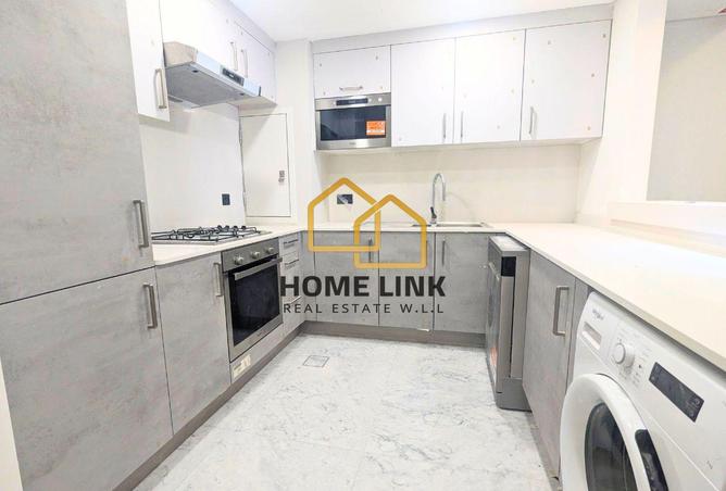 987946 - Property Image 2