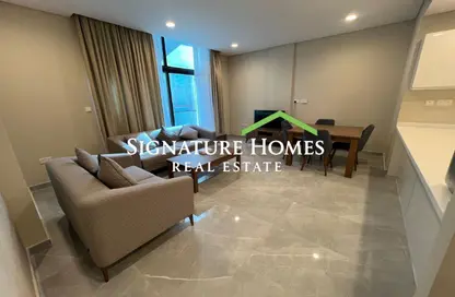 Apartment - 2 Bedrooms - 3 Bathrooms for rent in Giardino Gardens - Giardino Villas - The Pearl Island - Doha