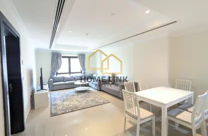 Apartment - 1 Bedroom - 2 Bathrooms for rent in East Porto Drive - Porto Arabia - The Pearl Island - Doha