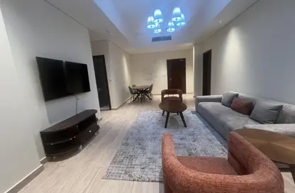 Apartment - 2 Bedrooms - 3 Bathrooms for rent in The Pearl Island - Doha