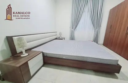 Apartment - 1 Bedroom - 2 Bathrooms for rent in Umm Ghuwailina 4 - Umm Ghuwailina - Doha