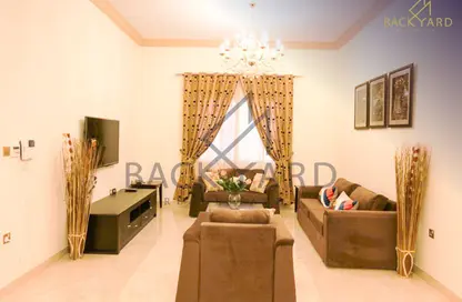 Apartment - 3 Bedrooms - 3 Bathrooms for rent in Anas Street - Fereej Bin Mahmoud North - Fereej Bin Mahmoud - Doha
