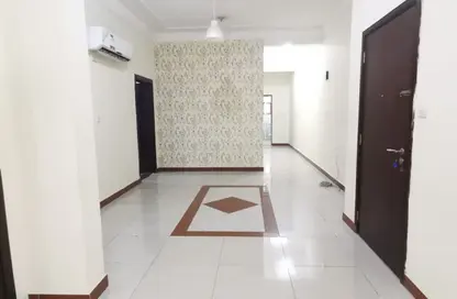 Apartment - 3 Bedrooms - 2 Bathrooms for rent in OqbaBin Nafie Steet - Old Airport Road - Doha