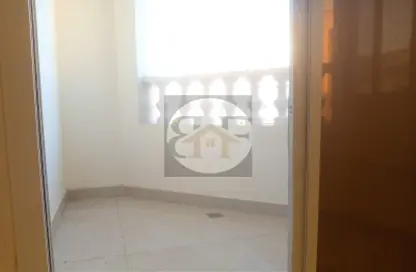 شقة - 2 غرف نوم - 2 حمامات للايجار في شقق مساكن المطار القديم - طريق المطار القديم - الدوحة