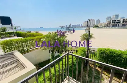 شقة - غرفة نوم - 2 حمامات للايجار في البلاج الأوسط - البلاج - جزيرة اللؤلؤة - الدوحة