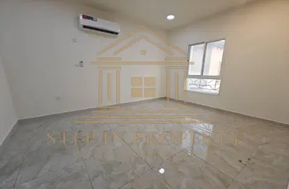 مجمع سكني - 6 غرف نوم - 5 حمامات للايجار في شارع بو هامو - أبو هامور - الدوحة مجمع سكني - 6 غرف نوم - 5 حمامات للايجار في شارع بو هامو - أبو هامور - الدوحة