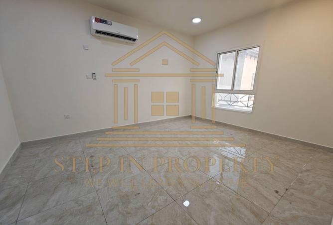 967821 - Property Image 3