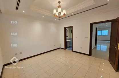 مجمع سكني - 5 غرف نوم - 8 حمامات للايجار في شارع الوعب - الوعب - الدوحة