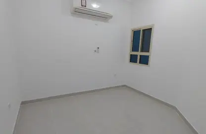 Apartment - 2 Bedrooms - 2 Bathrooms for rent in Bin Omran 35 - Fereej Bin Omran - Doha Apartment - 2 Bedrooms - 2 Bathrooms for rent in Bin Omran 35 - Fereej Bin Omran - Doha