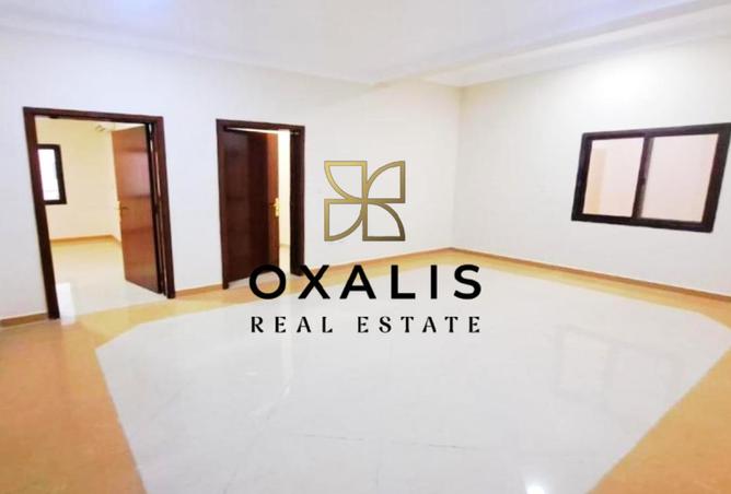 965561 - Property Image 2