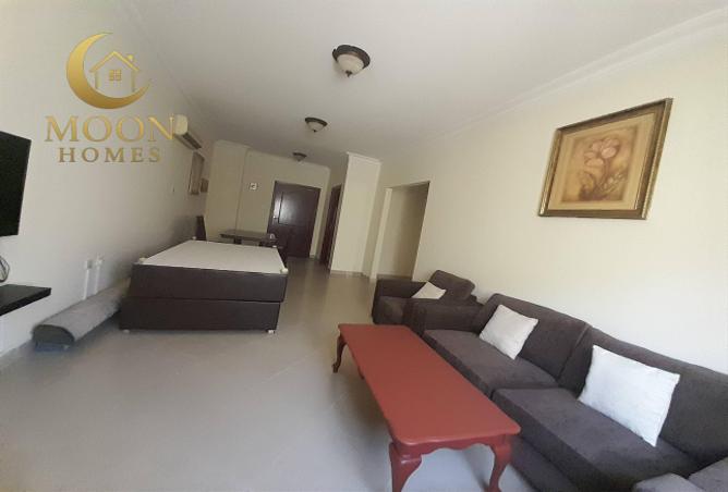 976803 - Property Main Image