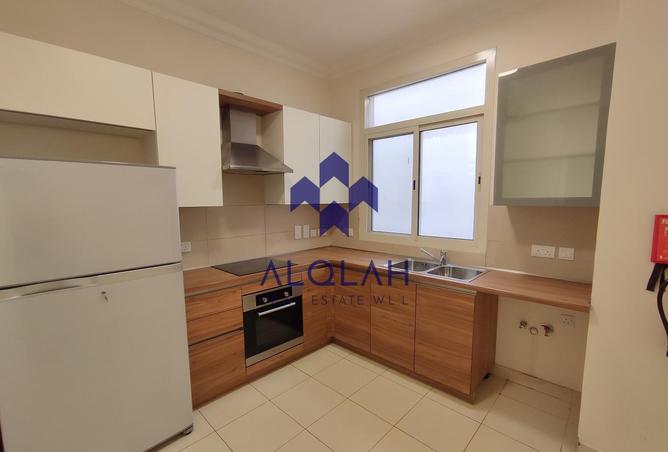 998541 - Property Image 3