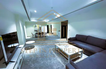 Apartment - 1 Bedroom - 2 Bathrooms for rent in East Porto Drive - Porto Arabia - The Pearl Island - Doha