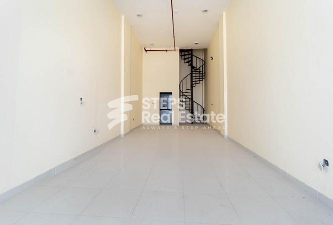 926163 - Property Main Image
