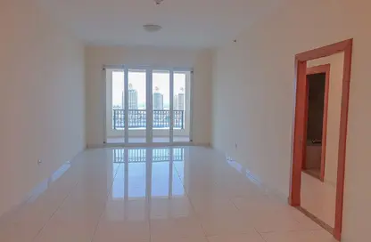 شقة - 3 غرف نوم - 2 حمامات للايجار في تاور 29 - فيفا بحرية - جزيرة اللؤلؤة - الدوحة