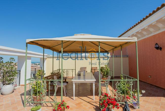 948995 - Property Main Image