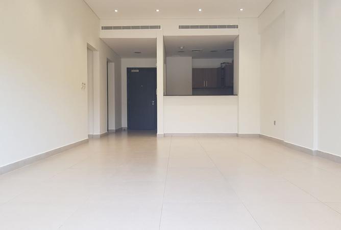930538 - Property Image 2