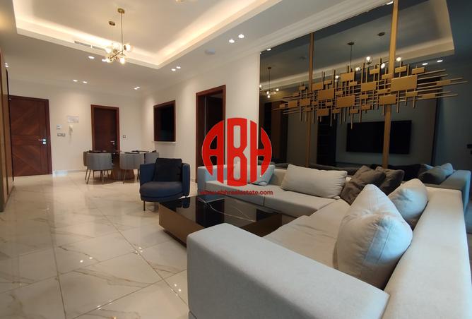 Apartment - 3 Bedrooms - 4 Bathrooms for rent in Giardino Gardens - Giardino Villas - The Pearl Island - Doha