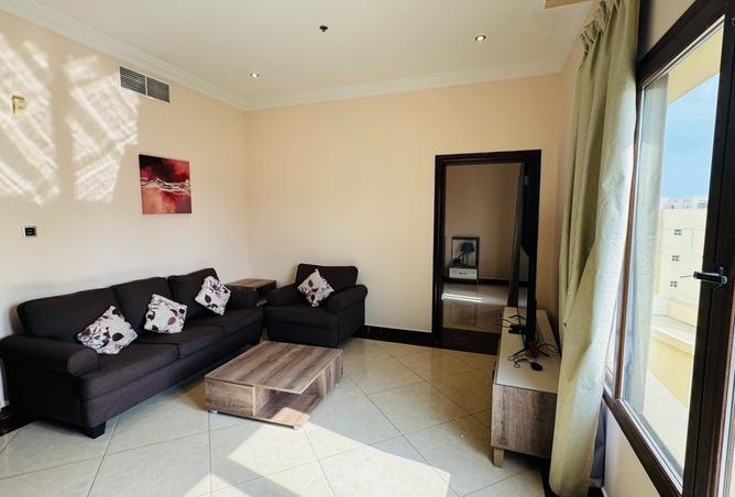 990875 - Property Image 2