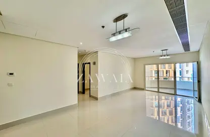 Apartment - 2 Bedrooms - 2 Bathrooms for rent in Lusail Marina Heights - Marina District - Lusail