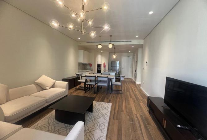 984585 - Property Image 2