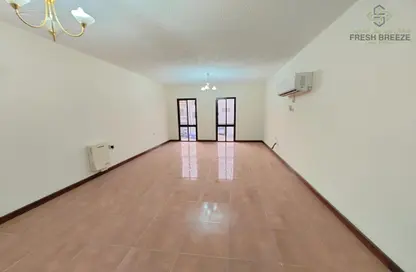 Apartment - 2 Bedrooms - 1 Bathroom for rent in Old Airport Road - Old Airport Road - Doha