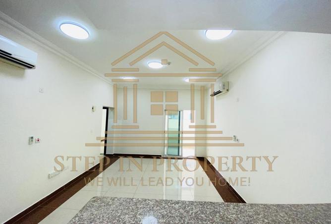 957769 - Property Main Image