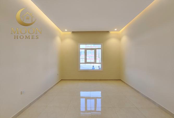 953565 - Property Image 2