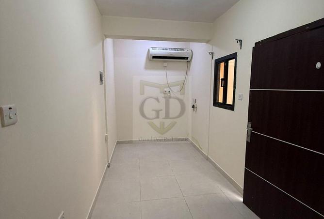 927690 - Property Main Image