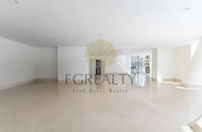 Retail - Studio - 1 Bathroom for rent in Al Khair Tower - Corniche Road - Corniche Road - Doha