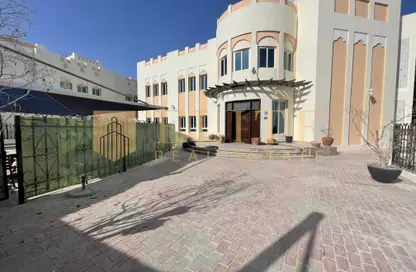 Villa - 3 Bedrooms - 4 Bathrooms for rent in West Bay Lagoon Villas - West Bay Lagoon - West Bay Lagoon - Doha