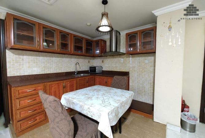 909761 - Property Image 3