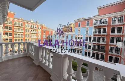 Apartment - 1 Bedroom - 2 Bathrooms for rent in Carnaval - Qanat Quartier - The Pearl Island - Doha