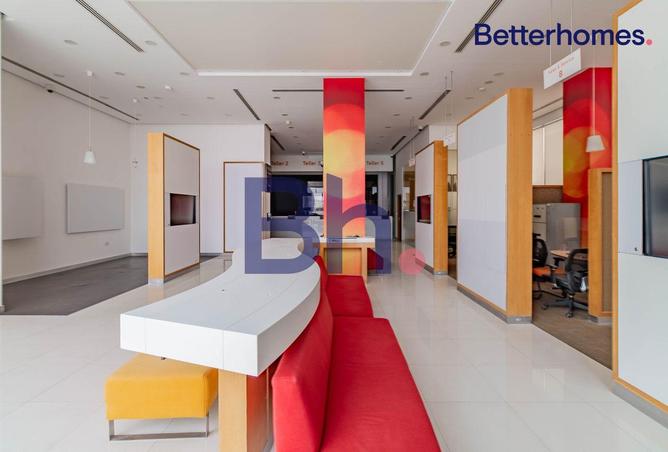 914715 - Property Image 3