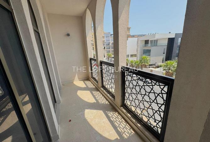 934910 - Property Image 2