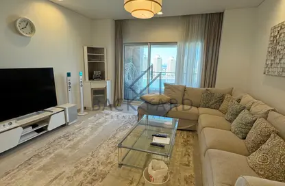 شقة - غرفة نوم - 2 حمامات للايجار في فيفا غرب - فيفا بحرية - جزيرة اللؤلؤة - الدوحة