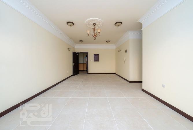 967035 - Property Image 2