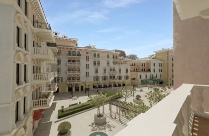 Apartment - 1 Bedroom - 2 Bathrooms for rent in Qanat Quartier - The Pearl Island - Doha