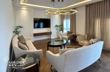 Apartment - 2 Bedrooms - 3 Bathrooms for sale in Carnaval - Qanat Quartier - The Pearl Island - Doha