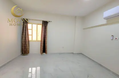 Apartment - 3 Bedrooms - 2 Bathrooms for rent in Muntazah 7 - Al Muntazah - Doha
