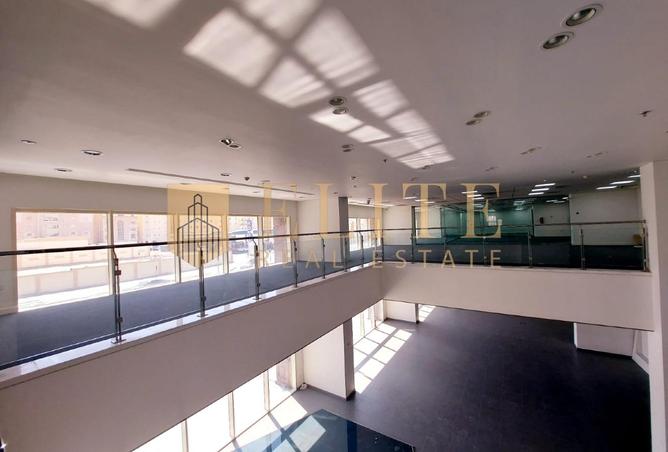 945681 - Property Image 2